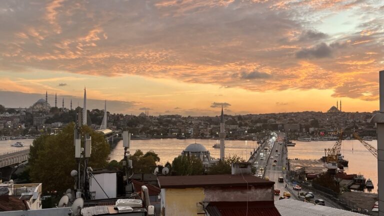 Istanbul – Die Stadt, in der Europa und Asien aufeinandertreffen 